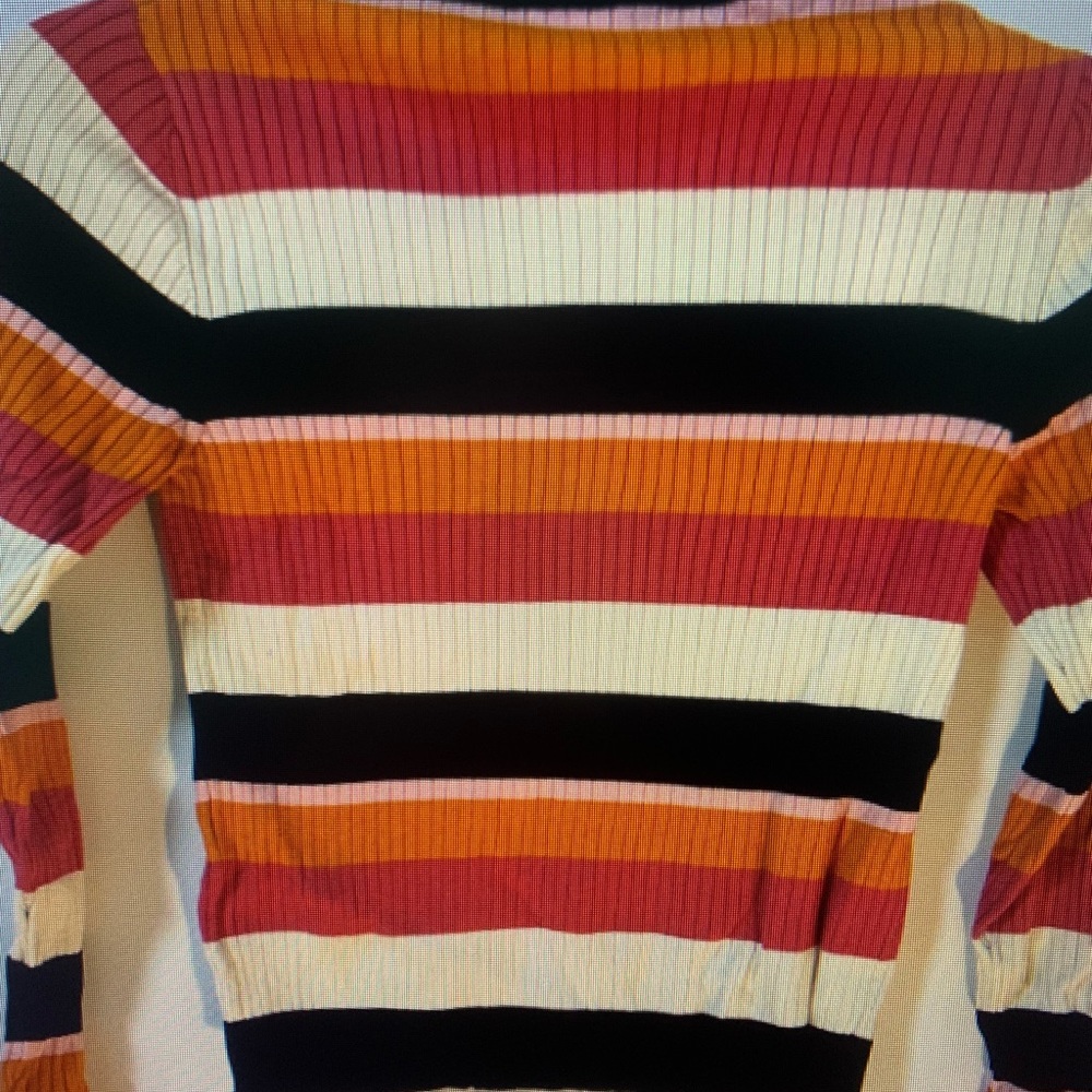 Striped Ribbed Sweater - Picture 3 of 7